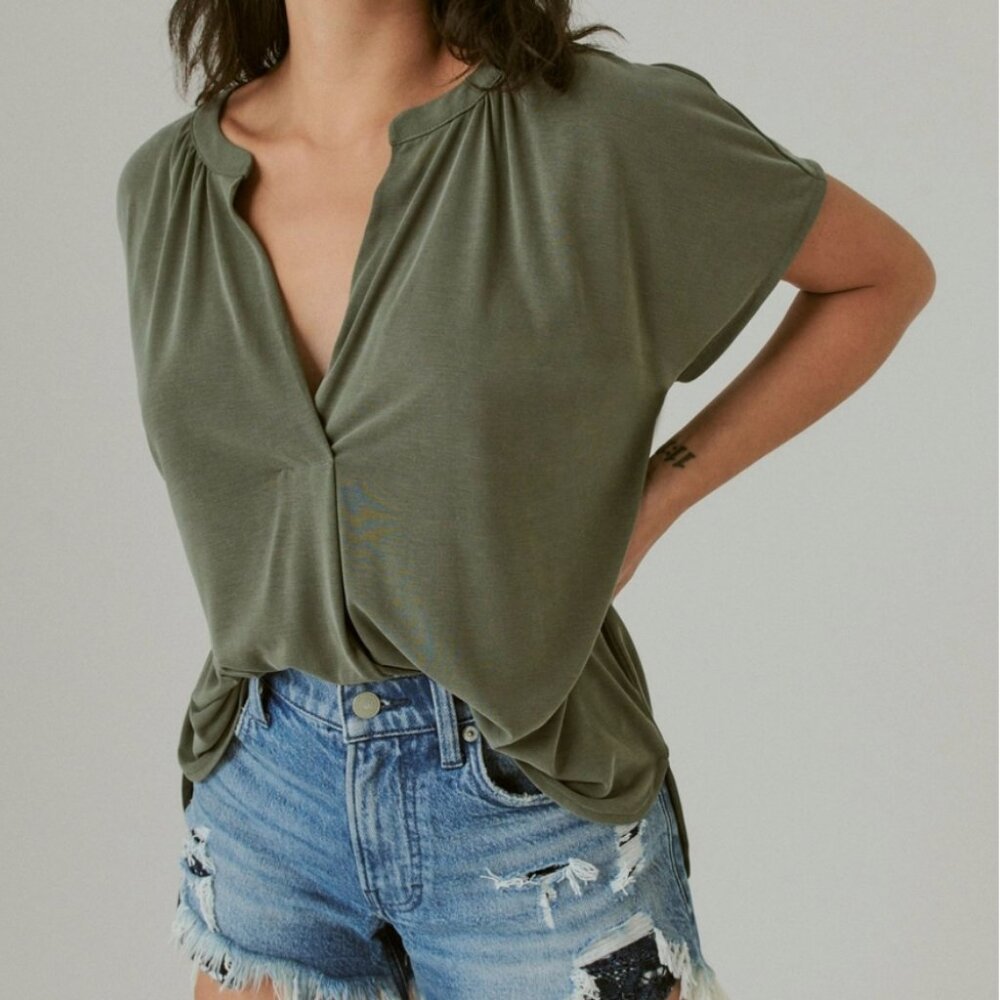 Lucky Brand Green Slit Front Top